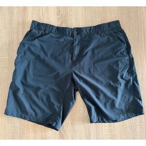 Oakley Mens Discover Cargo Shorts Black Size 40 Hydrolix Regular Fit Lightweight